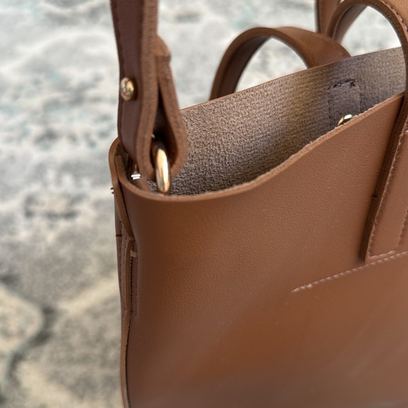 Henny + Lev Vegan Leather Crossbody - Picture 13 of 16